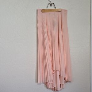 NWT Chelsea & Violet Pleated High-Low Skirt in Soft Blush